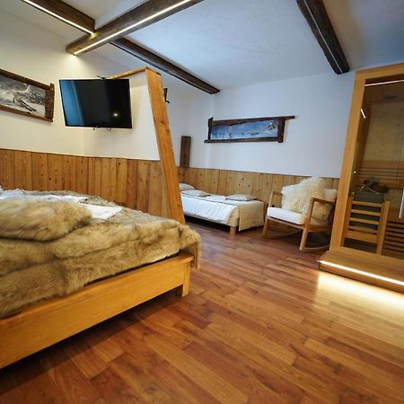 Hotel Lo Stambecco Breuil-Cervinia Exteriör bild